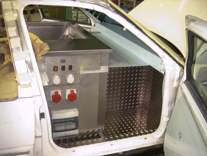 buschhoff-fahrzeugbau-foodtruck-gosch-07