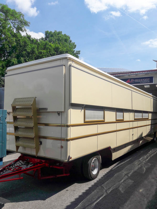 Buschhoff Fahrzeugbau - Blick in die Werkstatt